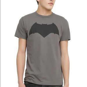 Hot Topic Batman V Superman Dawn of Justice Shirt